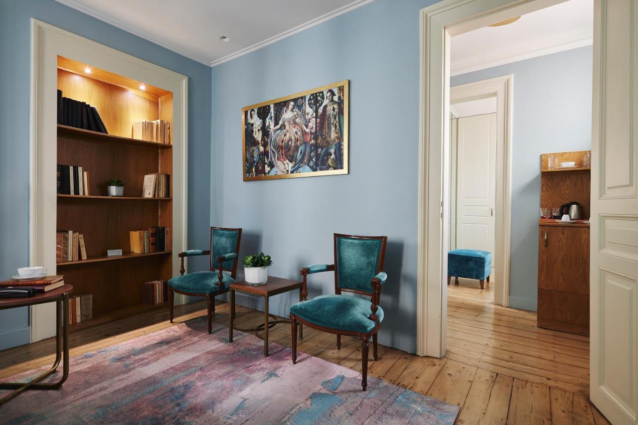 Bohemian Suites Атина Екстериор снимка