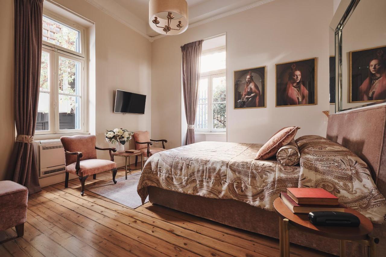 Bohemian Suites Атина Екстериор снимка