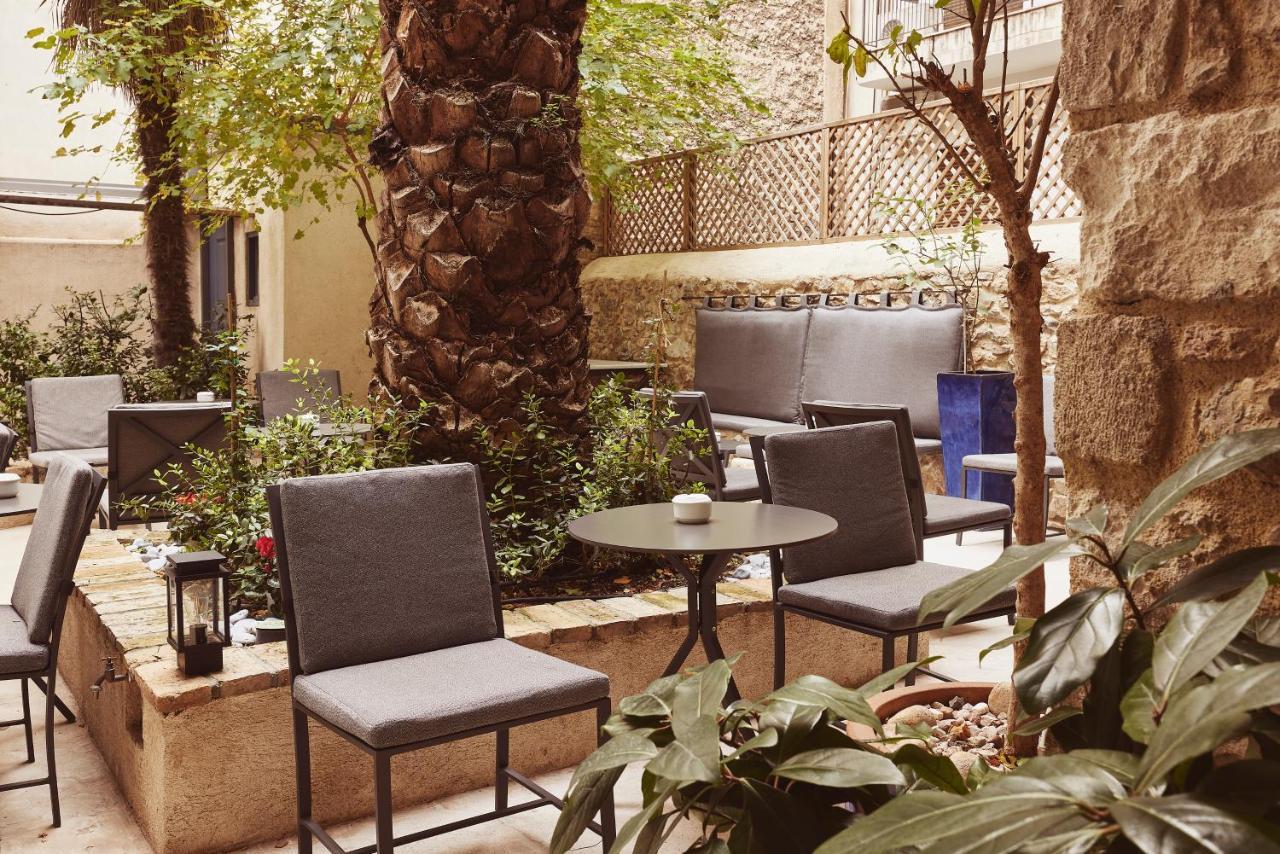 Bohemian Suites Атина Екстериор снимка