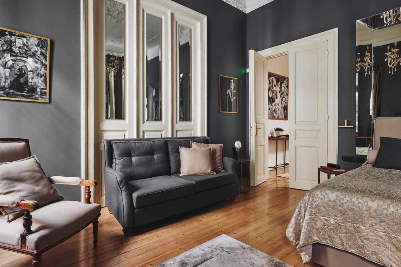 Bohemian Suites Атина Екстериор снимка