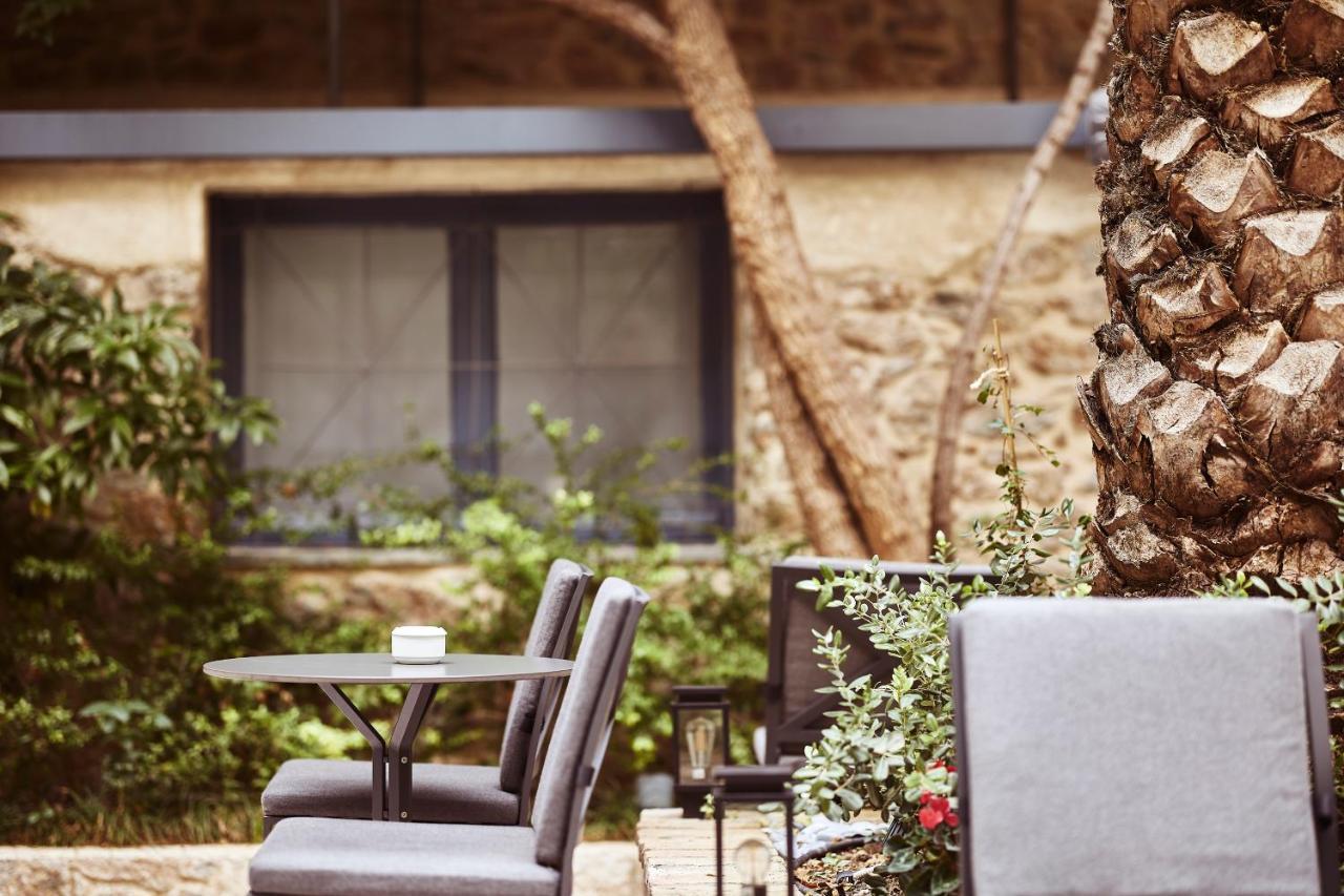 Bohemian Suites Атина Екстериор снимка