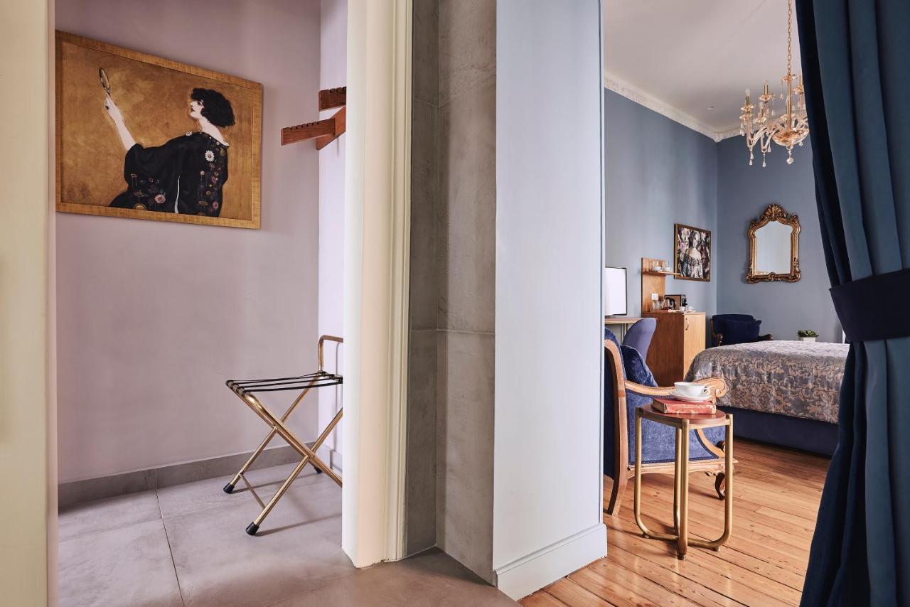 Bohemian Suites Атина Екстериор снимка